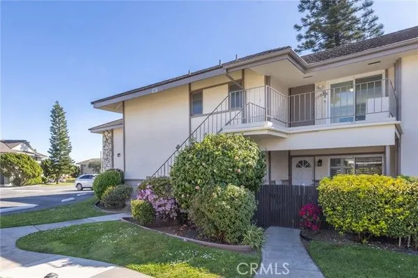 Property Slideshow image 2 of 42 | 23026 nadine cir b, Torrance, CA, 90505
