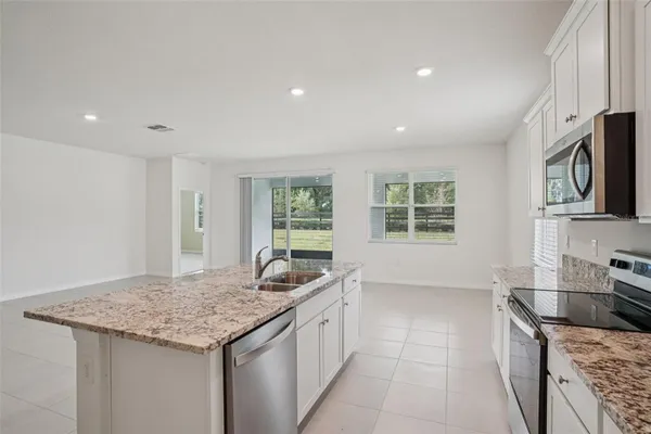 Property Slideshow image 3 of 57 | 6203 sw 93rd loop, Ocala, FL, 34476
