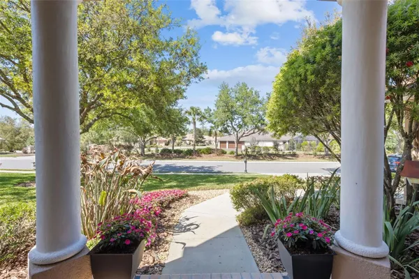 Property Slideshow image 3 of 40 | 13500 thoroughbred dr, Dade City, FL, 33525