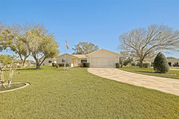 Property Slideshow image 2 of 36 | 10410 se 179th pl, Summerfield, FL, 34491