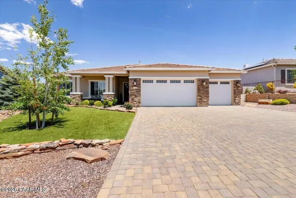 Property Slideshow image 3 of 43 | 1649 solstice dr, Prescott, AZ, 86301