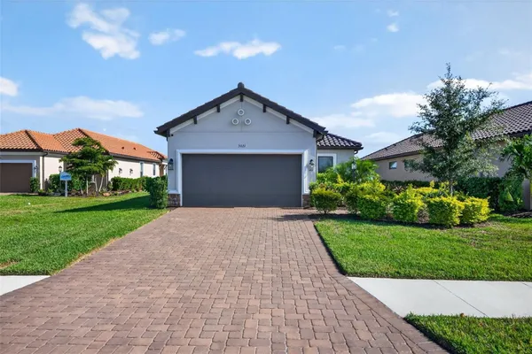 Property Slideshow image 3 of 92 | 3021 veneto ct, Lakewood Ranch, FL, 34211