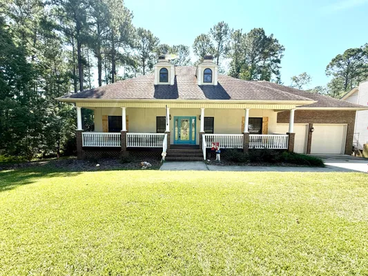 Property Slideshow image 3 of 40 | 305 kingfisher pt, Mc Cormick, SC, 29835