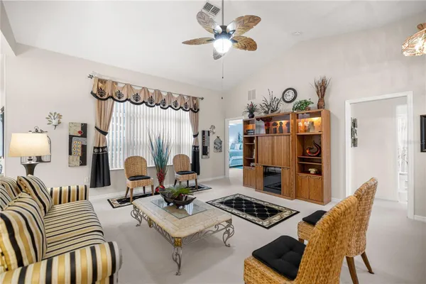 Property Slideshow image 3 of 14 | 11298 sw 73rd cir, Ocala, FL, 34476
