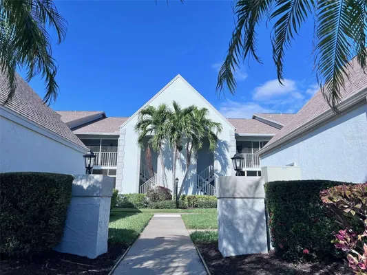 Property Slideshow image 2 of 71 | 6707 stone river rd apt 203, Bradenton, FL, 34203