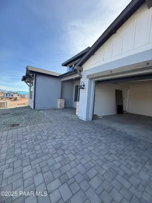 Property Slideshow image 2 of 33 | 5685 e blackburn ct, Prescott Valley, AZ, 86314