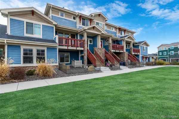 Property Slideshow image 3 of 39 | 615 brennan cir, Erie, CO, 80516