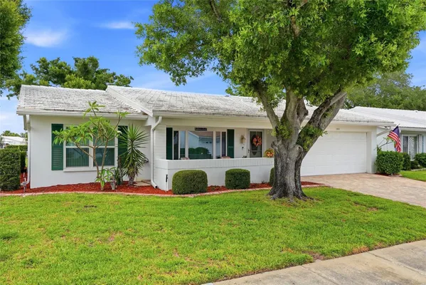 Property Slideshow image 3 of 56 | 3939 90th ter 3939, Pinellas Park, FL, 33782