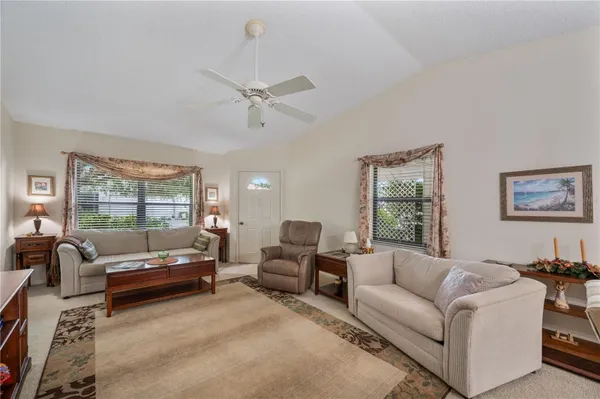 Property Slideshow image 2 of 24 | 4918 pleasant hollow trl, Lakeland, FL, 33811