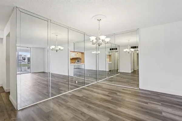 Property Slideshow image 2 of 39 | 1024 se 4th ave 204, Dania Beach, FL, 33004