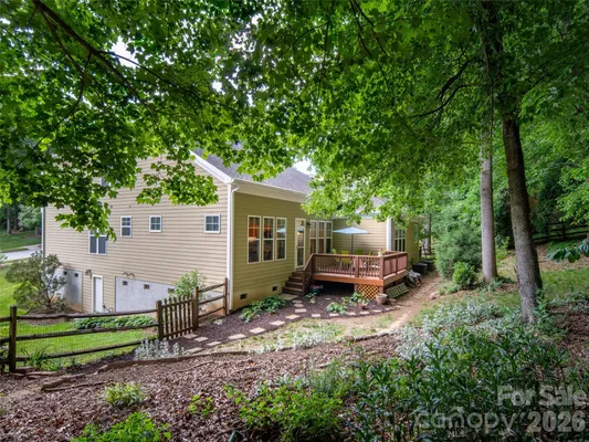 Property Slideshow image 3 of 48 | 541 welsh partridge cir, Biltmore Lake, NC, 28715