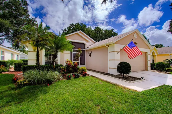 Property Slideshow image 3 of 27 | 3713 doune way, Clermont, FL, 34711