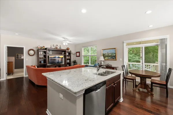 Property Slideshow image 3 of 33 | 1773 beta dr a, Sugar Grove, IL, 60554