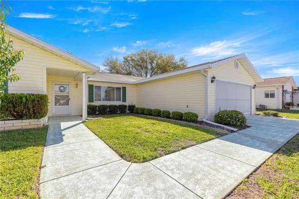 Property Slideshow image 2 of 28 | 17807 se 97th ave, Summerfield, FL, 34491