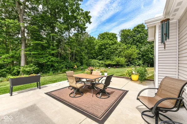 Property Slideshow image 3 of 27 | 4571 jasmine ct, Plainfield, IN, 46168