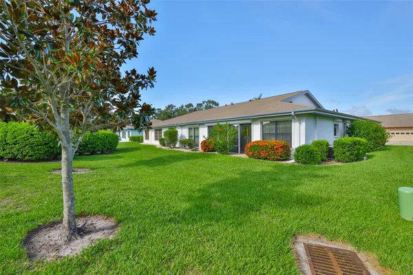 Property Slideshow image 3 of 45 | 2510 locksley st # 2510, Sun City Center, FL, 33573