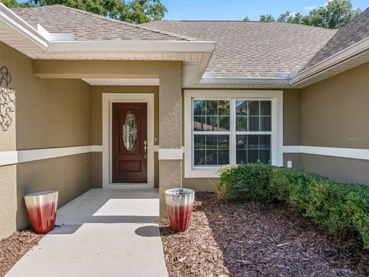 Property Slideshow image 3 of 43 | 5331 grove mnr, Lady Lake, FL, 32159