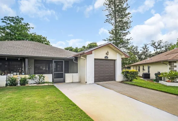 Property Slideshow image 2 of 51 | 3472 maclaren dr, Palm Harbor, FL, 34684
