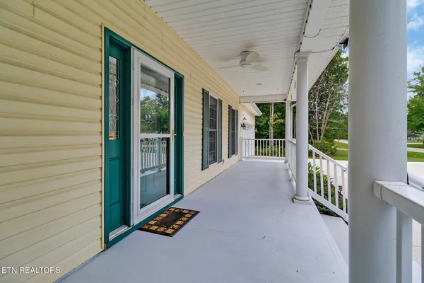 Property Slideshow image 3 of 30 | 613 westchester dr, Crossville, TN, 38558