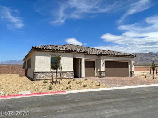 Property Slideshow image 2 of 29 | 5728 e badlands ln, Pahrump, NV, 89061