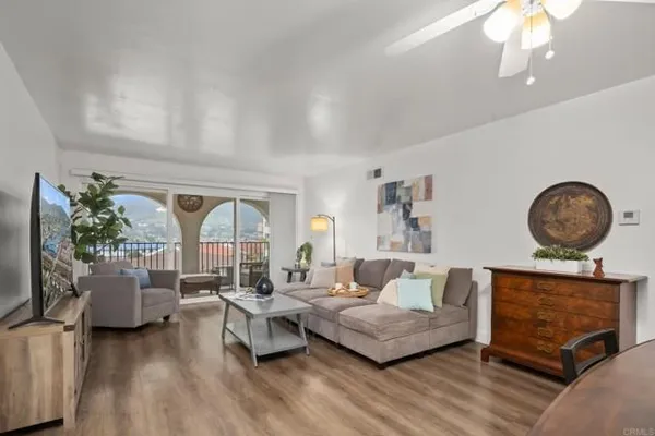 Property Slideshow image 3 of 37 | 1631 sonata ln, San Marcos, CA, 92078