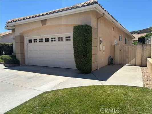 Property Slideshow image 3 of 49 | 4913 singing hls, Banning, CA, 92220