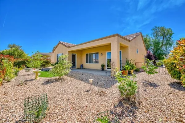 Property Slideshow image 3 of 25 | 2225 idaho falls dr, Henderson, NV, 89044