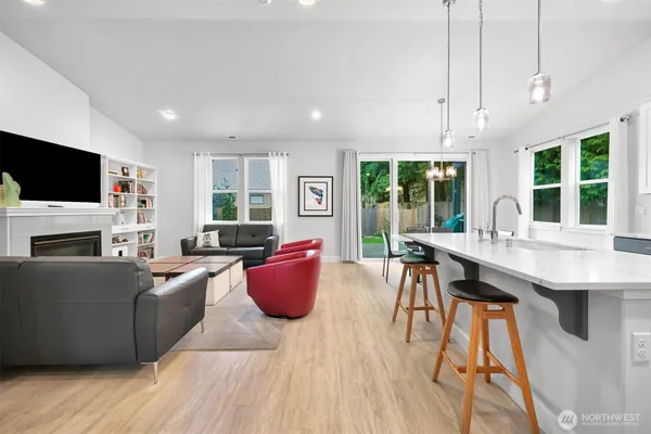 Property Slideshow image 3 of 37 | 1384 fernwood ln, Ferndale, WA, 98248