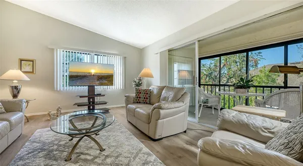 Property Slideshow image 3 of 42 | 2446 clubhouse cir 201, Sarasota, FL, 34232