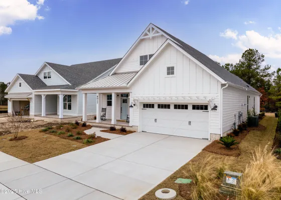 Property Slideshow image 3 of 53 | 6017 calvada cir, Leland, NC, 28451