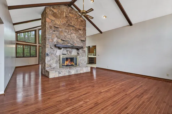 Property Slideshow image 3 of 37 | 149 sugarbush cir, Crossville, TN, 38558