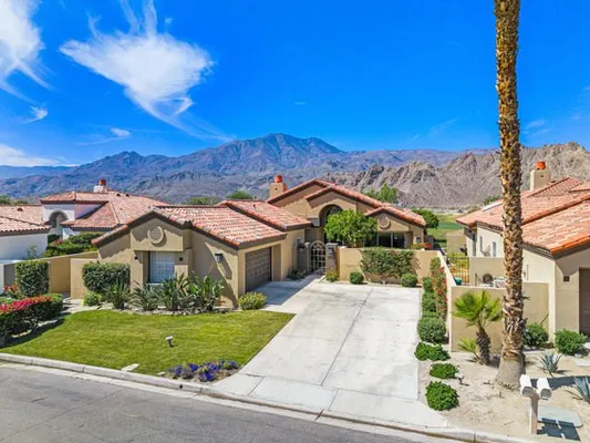 Property Slideshow image 3 of 46 | 56565 riviera, La Quinta, CA, 92253
