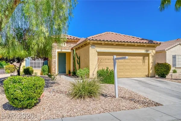 Property Slideshow image 2 of 25 | 2225 idaho falls dr, Henderson, NV, 89044