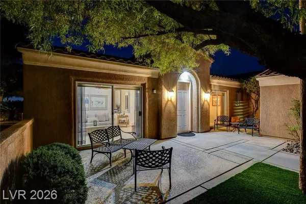 Property Slideshow image 3 of 77 | 4634 bersaglio st, Las Vegas, NV, 89135