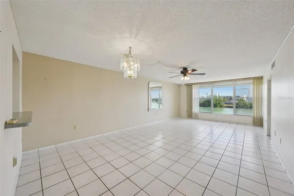 Property Slideshow image 2 of 59 | 7425 bay island dr 203, South Pasadena, FL, 33707