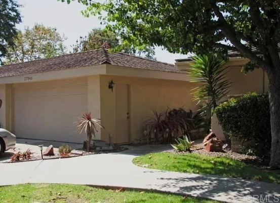 Property Slideshow image 2 of 7 | 27541 avenida larga, San Juan Capistrano, CA, 92675