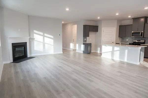 Property Slideshow image 3 of 37 | 2044 skippack pvt cir, Gallatin, TN, 37066