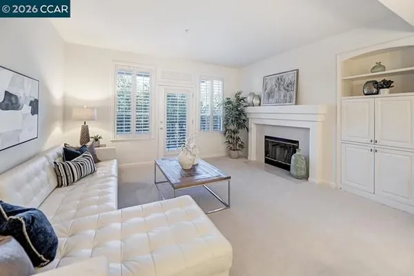 Property Slideshow image 2 of 48 | 5913 horsemans canyon dr 4a, Walnut Creek, CA, 94595