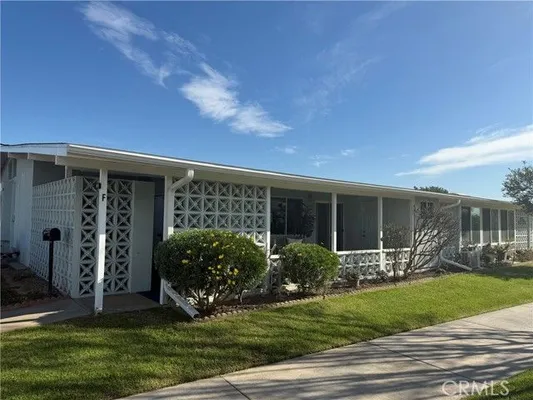 Property Slideshow image 2 of 37 | 1200 canoe brook dr # m3-19f, Seal Beach, CA, 90740