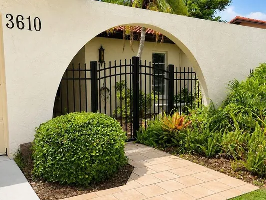 Property Slideshow image 3 of 32 | 3610 naranja way 8510, Sarasota, FL, 34232