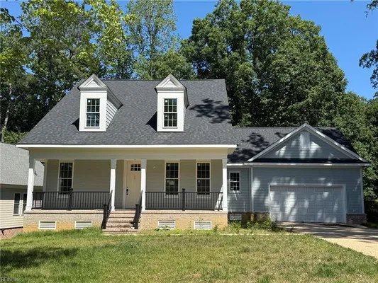 Property Slideshow image 2 of 5 | 102 heathery, Williamsburg, VA, 23188