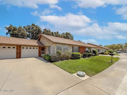 Property Slideshow image 2 of 52 | 16150 village 16, Camarillo, CA, 93012