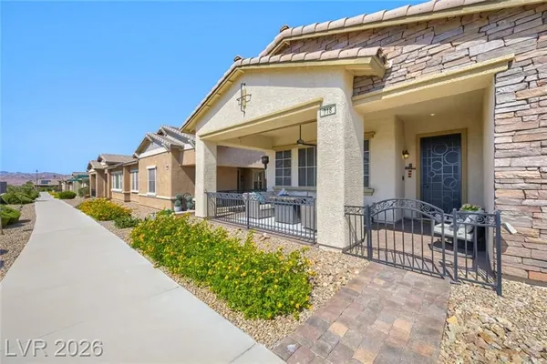 Property Slideshow image 2 of 44 | 718 purple knoll walk, Henderson, NV, 89011