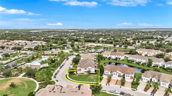Property Slideshow image 3 of 57 | 12220 trailhead dr, Bradenton, FL, 34211