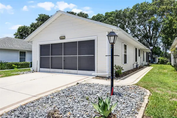 Property Slideshow image 3 of 65 | 5507 laver st, Leesburg, FL, 34748