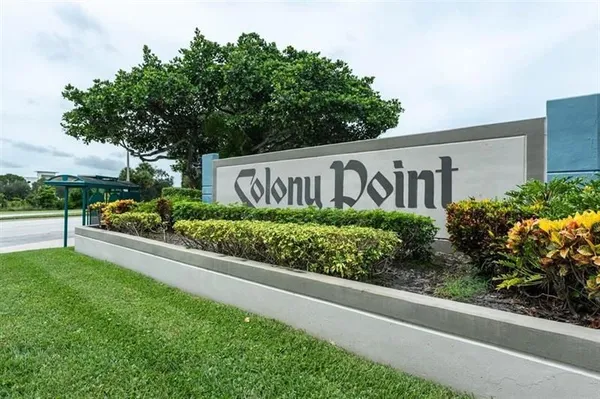 Property Slideshow image 2 of 60 | 900 colony point cir 407, Pembroke Pines, FL, 33026