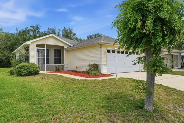 Property Slideshow image 2 of 53 | 4962 rainbow trout rd, Tavares, FL, 32778