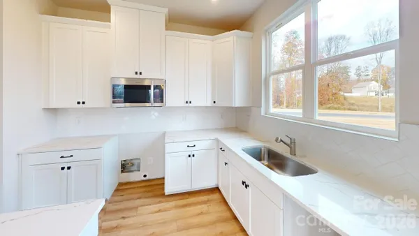 Property Slideshow image 3 of 20 | 534 tates trl 22, Cramerton, NC, 28032