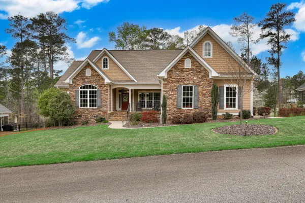 Property Slideshow image 2 of 74 | 309 oreda pl, Mccormick, SC, 29835