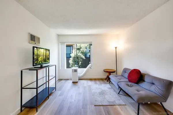 Property Slideshow image 3 of 33 | 3786 alabama st 201, San Diego, CA, 92104